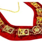 Shriner-Masonic-Chain-Collar-Gold-Silver-on-Red-Free-Case-02.jpg